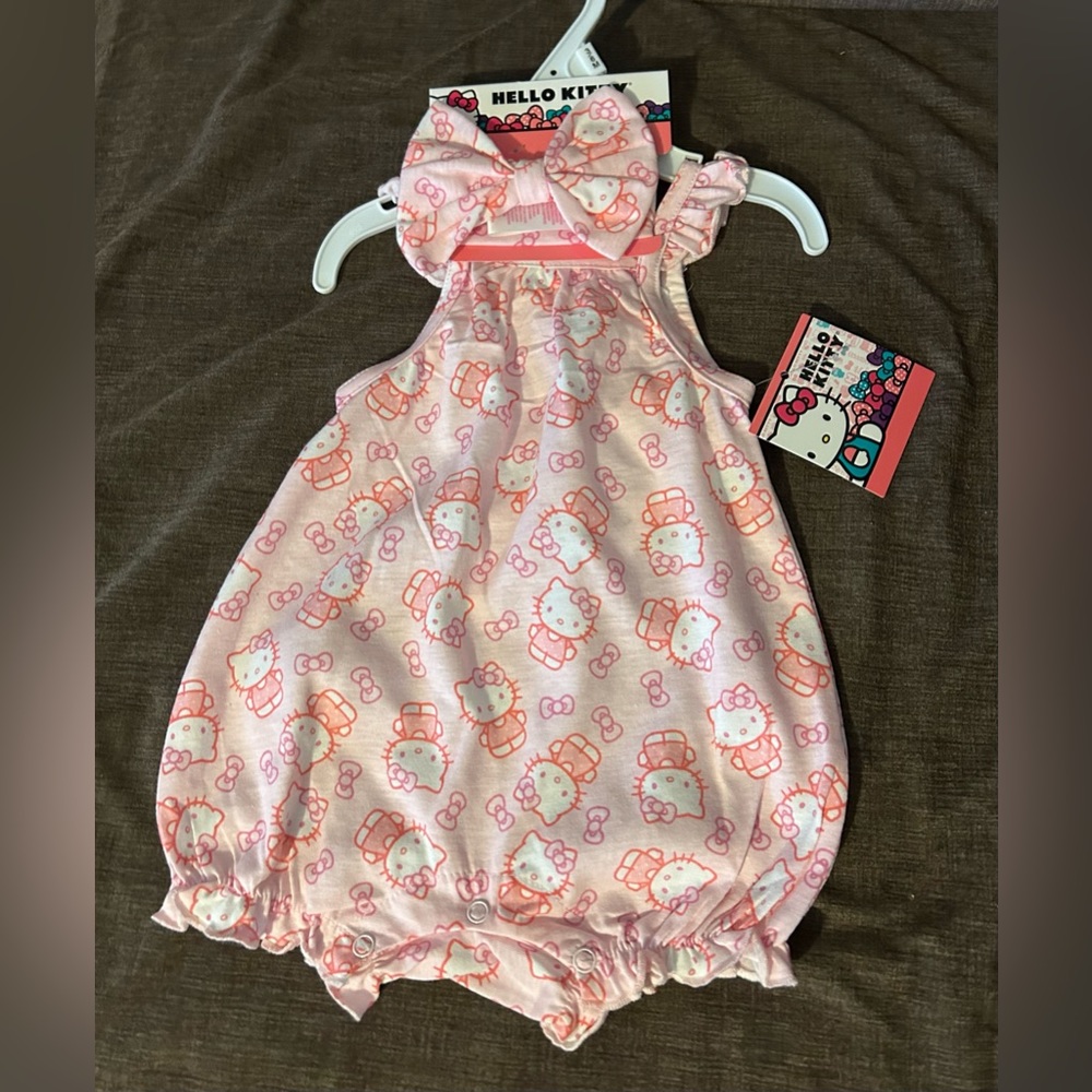 hello kitty baby